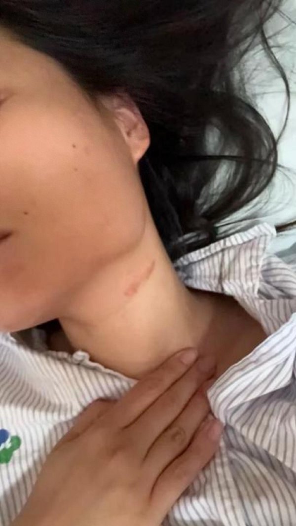 美美配资 女子面试被打后续：打人者被刑拘，老板身份被扒，难怪公司嚣张